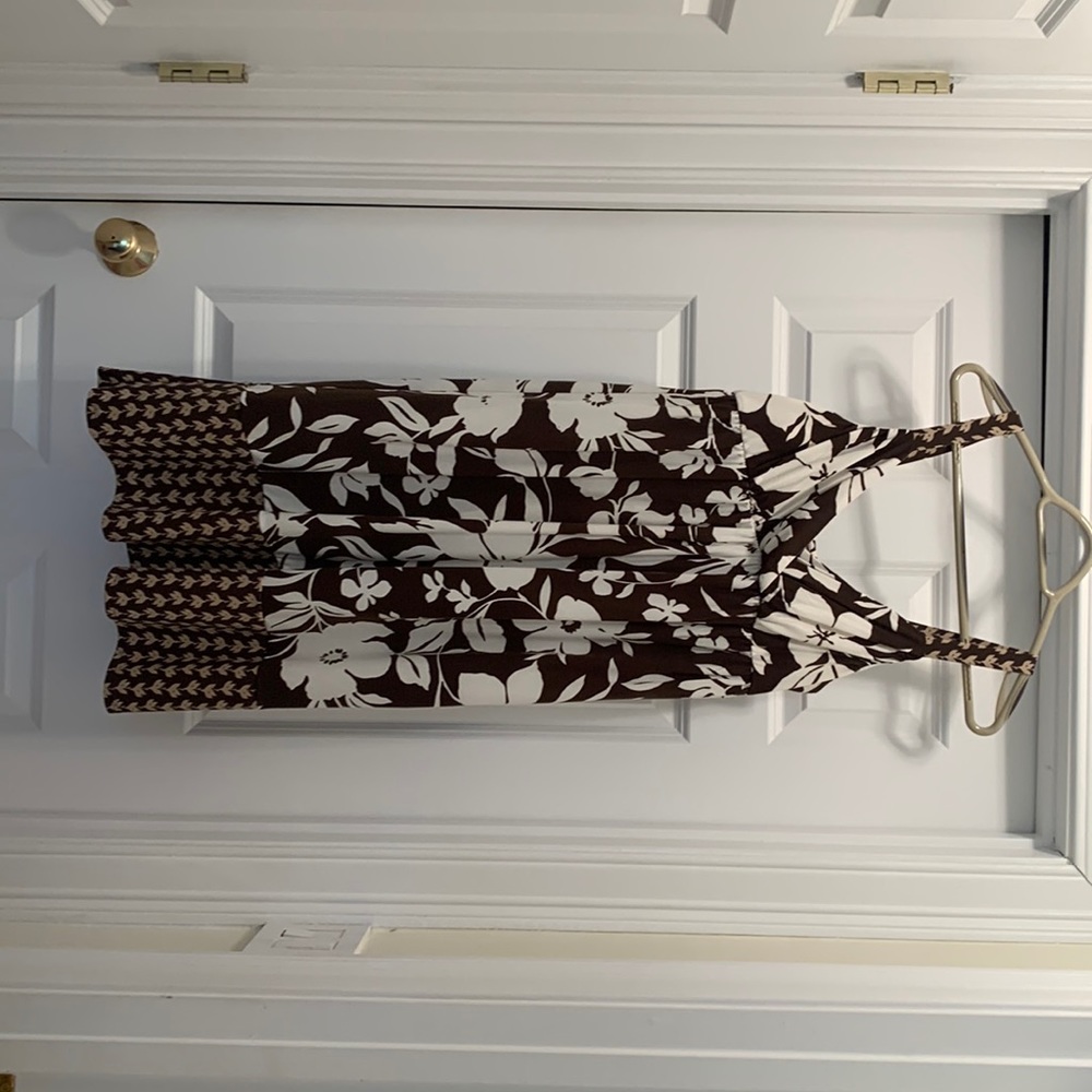 Size M merona sundress
